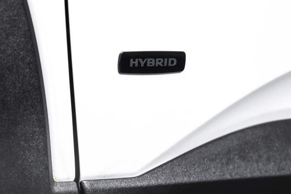 Opel Grandland X 1.6 Turbo Hybrid Ultimate - Automaat | Adapt. Cruise | Stoel-+Voorruitverw. | Stoelventilatie | PDC | 360 Camera | NAV + App. Connect | ECC | Elek. Klep | Trekhaak| LM 19" |