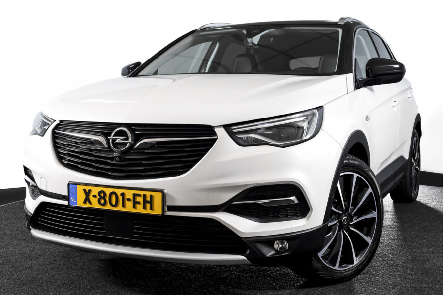 Opel Grandland X 1.6 Turbo Hybrid Ultimate - Automaat | Adapt. Cruise | Stoel-+Voorruitverw. | Stoelventilatie | PDC | 360 Camera | NAV + App. Connect | ECC | Elek. Klep | Trekhaak| LM 19" |