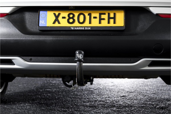 Opel Grandland X 1.6 Turbo Hybrid Ultimate - Automaat | Adapt. Cruise | Stoel-+Voorruitverw. | Stoelventilatie | PDC | 360 Camera | NAV + App. Connect | ECC | Elek. Klep | Trekhaak| LM 19" |