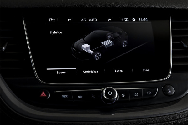 Opel Grandland X 1.6 Turbo Hybrid Ultimate - Automaat | Adapt. Cruise | Stoel-+Voorruitverw. | Stoelventilatie | PDC | 360 Camera | NAV + App. Connect | ECC | Elek. Klep | Trekhaak| LM 19" |