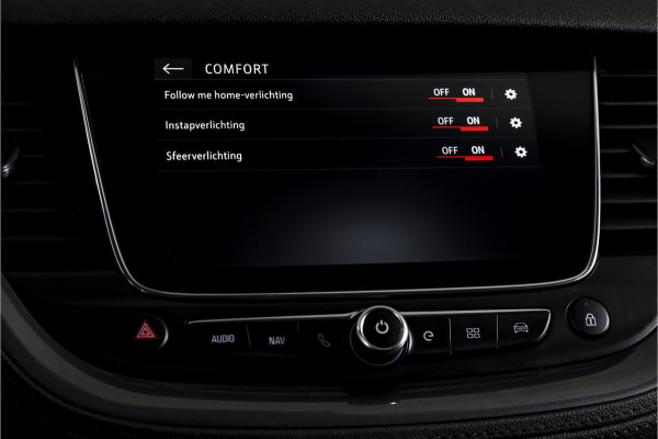 Opel Grandland X 1.6 Turbo Hybrid Ultimate - Automaat | Adapt. Cruise | Stoel-+Voorruitverw. | Stoelventilatie | PDC | 360 Camera | NAV + App. Connect | ECC | Elek. Klep | Trekhaak| LM 19" |