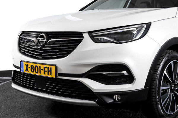 Opel Grandland X 1.6 Turbo Hybrid Ultimate - Automaat | Adapt. Cruise | Stoel-+Voorruitverw. | Stoelventilatie | PDC | 360 Camera | NAV + App. Connect | ECC | Elek. Klep | Trekhaak| LM 19" |
