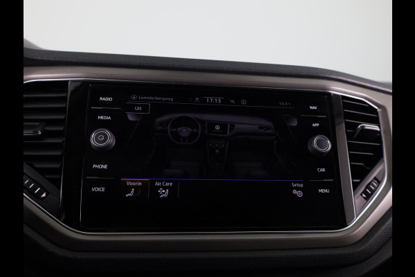 Volkswagen T-Roc 1.0 TSI Style 110 pk | Navigatie | Parkeersensoren | Achteruitrijcamera | Autom. airco | Adaptieve crusie control | Apple Carplay/Android Auto |