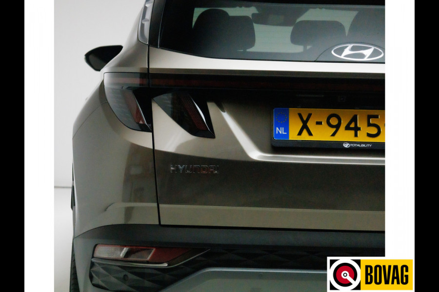 Hyundai Tucson 1.6 T-GDI PHEV Comfort Smart 4WD 266 PK | Elektrische achterklep, Stoel- stuurverwarming Adaptive Cruise, Navigatie, Keyless, PDC V+A + Camera