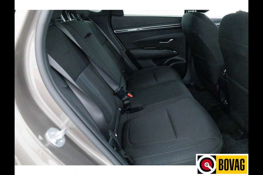 Hyundai Tucson 1.6 T-GDI PHEV Comfort Smart 4WD 266 PK | Elektrische achterklep, Stoel- stuurverwarming Adaptive Cruise, Navigatie, Keyless, PDC V+A + Camera