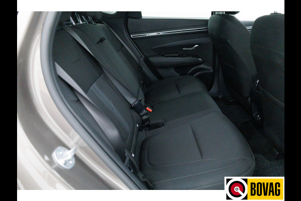 Hyundai Tucson 1.6 T-GDI PHEV Comfort Smart 4WD 266 PK | Elektrische achterklep, Stoel- stuurverwarming Adaptive Cruise, Navigatie, Keyless, PDC V+A + Camera
