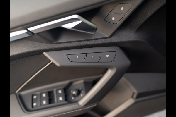 Audi A3 Limousine 35 TFSI S edition | S-Line | Matrix LED | Panodak | Stoelgeheugen | Camera | Prijs Rijklaar!!