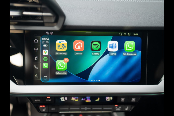 Audi A3 Limousine 35 TFSI S edition | S-Line | Matrix LED | Panodak | Stoelgeheugen | Camera | Prijs Rijklaar!!