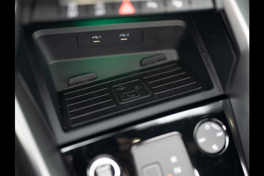 Audi A3 Limousine 35 TFSI S edition | S-Line | Matrix LED | Panodak | Stoelgeheugen | Camera | Prijs Rijklaar!!