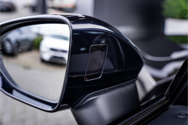 Audi RS7 Sportback 4.0 TFSI quattro - Keramisch | Panorama | B&O | Stoelkoeling | Memory | 360 Camera
