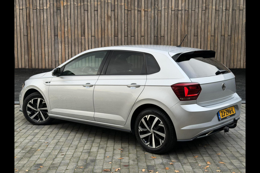 Volkswagen Polo 1.0 TSI R-line | Half leer | Sportstoelen | Airconditioning | Adaptieve cruise control | Trekhaak | Getint glas | Apple CarPlay