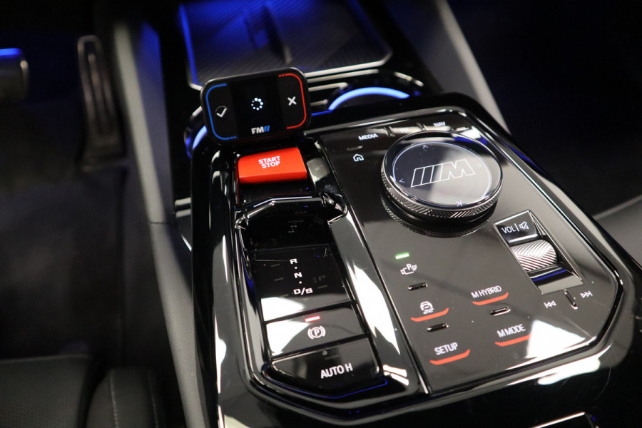 BMW 5 Serie M5 Carbon Pack Co-Pilot Live Cockpit  Professional 1st eigenaar NAP