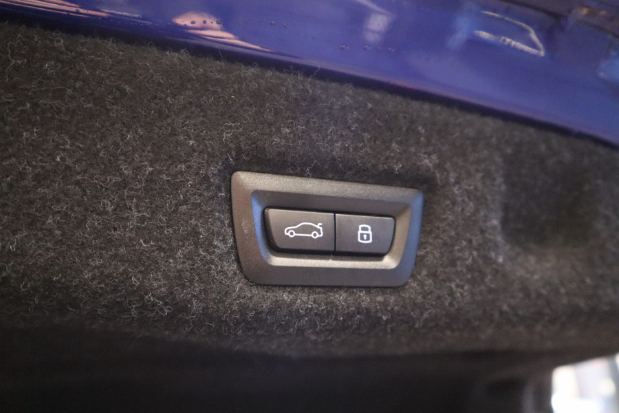 BMW 5 Serie M5 Carbon Pack Co-Pilot Live Cockpit  Professional 1st eigenaar NAP