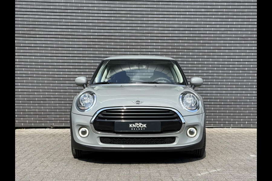 MINI Hatchback Cooper 3 deurs / Airconditioning / Elektrisch Pakket / DAB / 15 Inch / Chrome Line