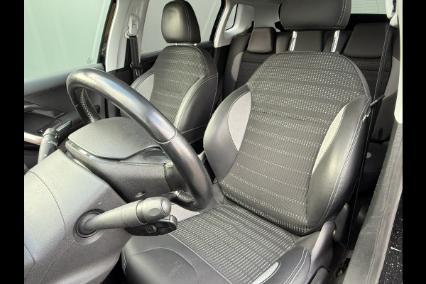 Peugeot 2008 BWJ 2019 | 1.2T 111pk Allure | TREKHAAK | CLIMA | NAVI | PDC | HALF LEER | CARPLAY | CAMERA A |