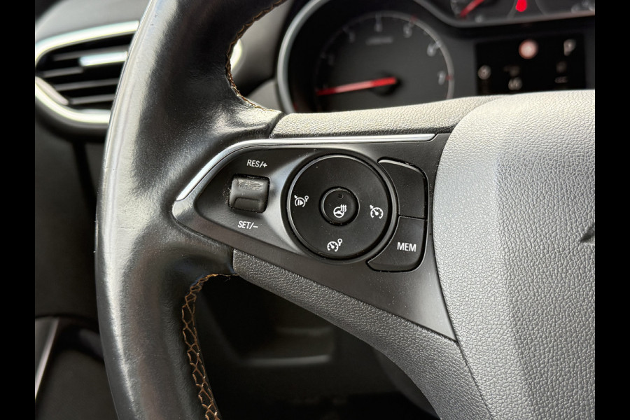 Opel Crossland X BWJ 11-2019 | 1.2T 131PK Innovation AUTOMAAT | CLIMA | CAMERA | NAVI |  WINTERPAKKET | CARPLAY | PDC |