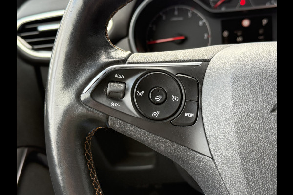 Opel Crossland X BWJ 11-2019 | 1.2T 131PK Innovation AUTOMAAT | CLIMA | CAMERA | NAVI |  WINTERPAKKET | CARPLAY | PDC |