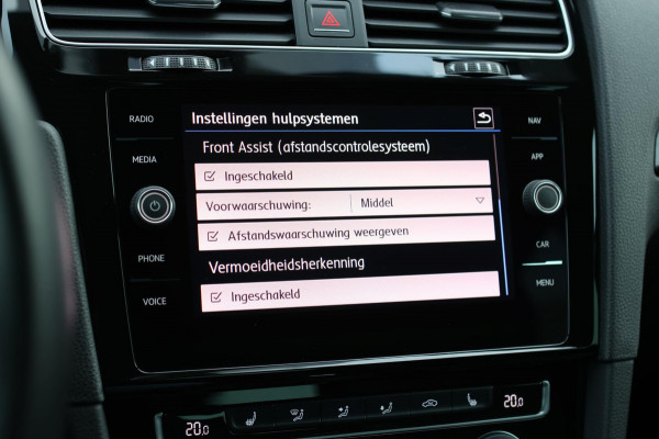 Volkswagen Golf 1.4 TSI Highline R-Line *Virtual*DSG*Massage*Led*