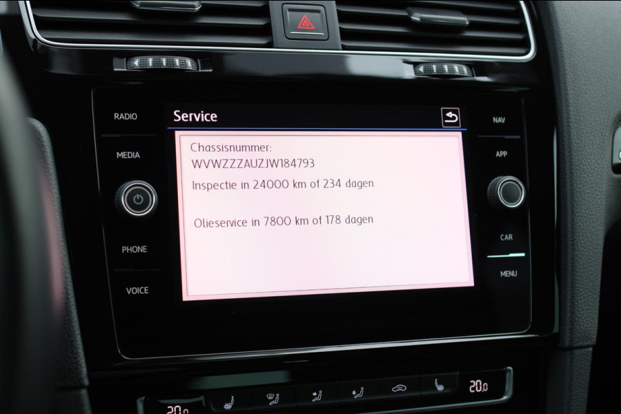 Volkswagen Golf 1.4 TSI Highline R-Line *Virtual*DSG*Massage*Led*