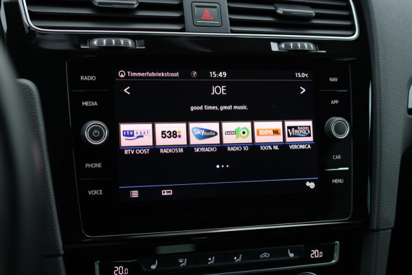 Volkswagen Golf 1.4 TSI Highline R-Line *Virtual*DSG*Massage*Led*