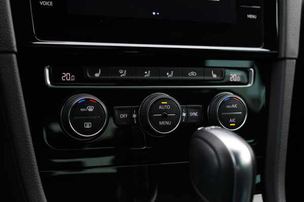 Volkswagen Golf 1.4 TSI Highline R-Line *Virtual*DSG*Massage*Led*