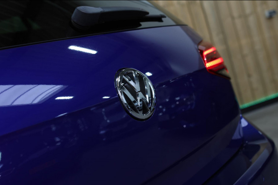Volkswagen Golf 1.4 TSI Highline R-Line *Virtual*DSG*Massage*Led*
