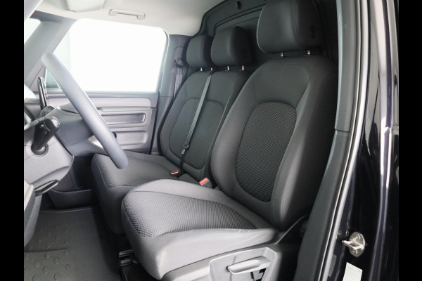 Volkswagen ID. Buzz Cargo 77 kWh 204PK | Navigatie | Trekhaak | Verwarmde voorruit |