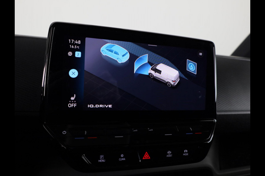 Volkswagen ID. Buzz Cargo 77 kWh 204PK | Navigatie | Trekhaak | Verwarmde voorruit |