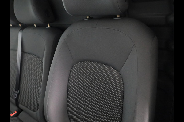 Volkswagen ID. Buzz Cargo 77 kWh 204PK | Navigatie | Trekhaak | Verwarmde voorruit |