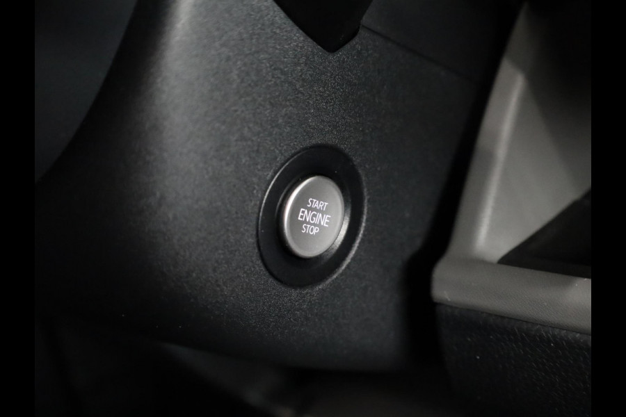 Volkswagen ID. Buzz Cargo 77 kWh 204PK | Navigatie | Trekhaak | Verwarmde voorruit |