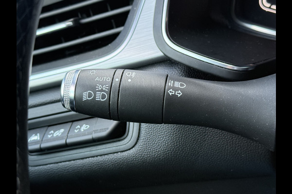 Renault Captur BWJ 2021 | 1.0 TCe 100PK Intens | PANO SCHUIFDAK | 360 CAMERA | CLIMA | NAVI | CARPLAY | LEDER/STOF |