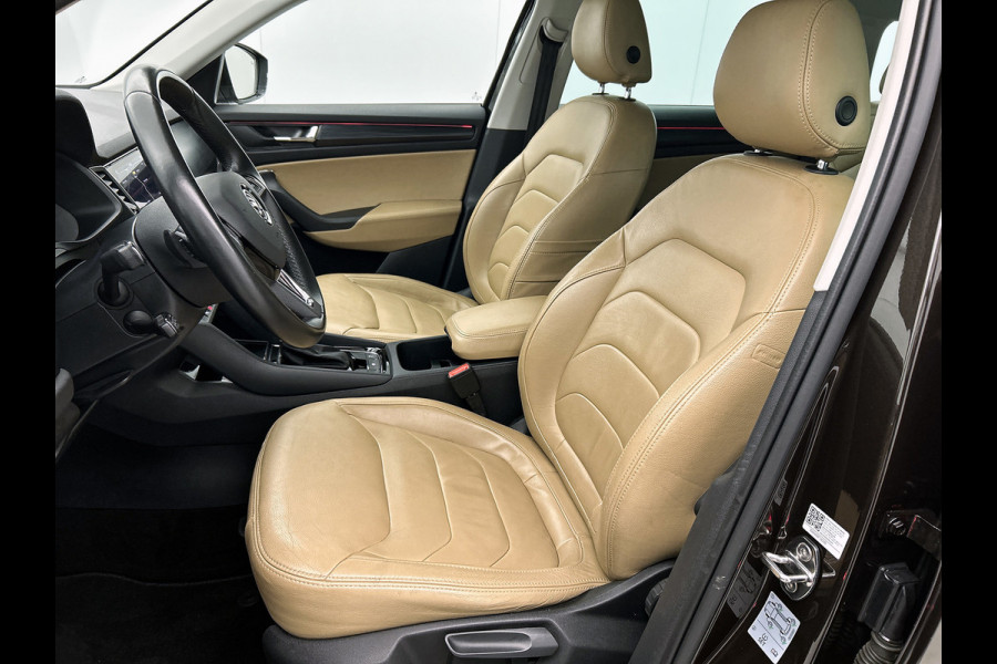 Škoda Kodiaq 1.5 TSI Ambition Business AANBIEDING!!! (NL-auto, Dealer OnderH, Trekhaak, Carplay, StoelV V+A, Navi, PDC, Crui, Etc)