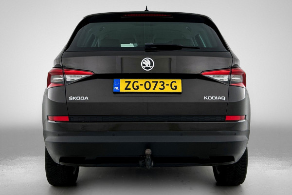 Škoda Kodiaq 1.5 TSI Ambition Business AANBIEDING!!! (NL-auto, Dealer OnderH, Trekhaak, Carplay, StoelV V+A, Navi, PDC, Crui, Etc)