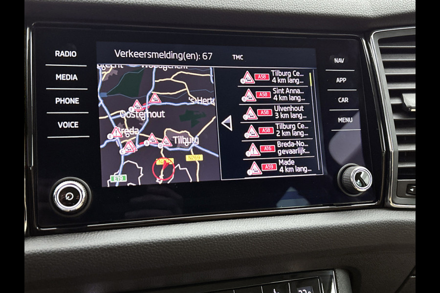 Škoda Kodiaq 1.5 TSI Ambition Business AANBIEDING!!! (NL-auto, Dealer OnderH, Trekhaak, Carplay, StoelV V+A, Navi, PDC, Crui, Etc)