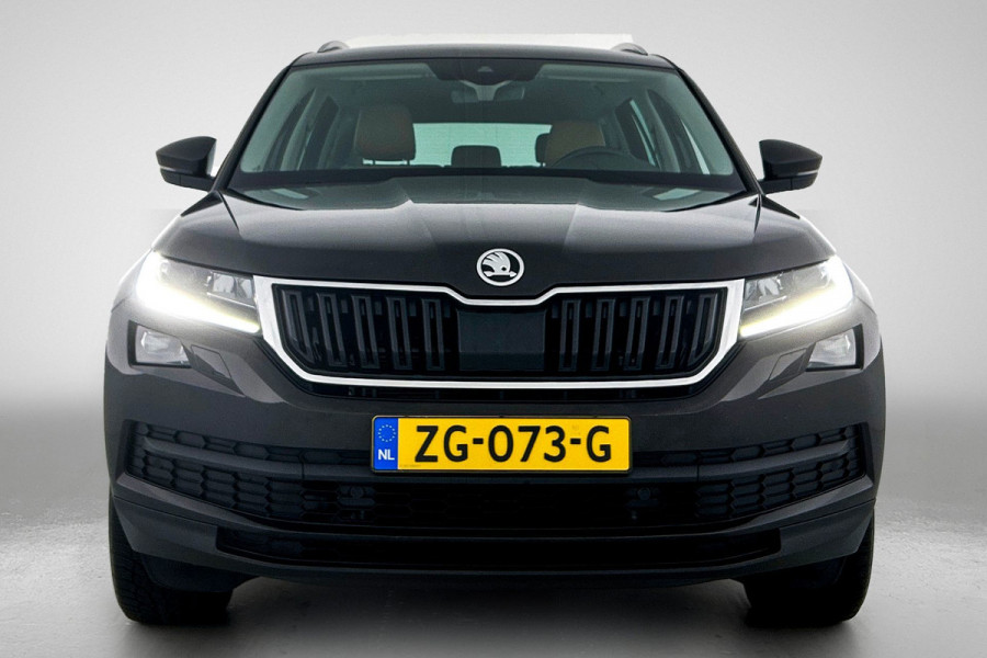 Škoda Kodiaq 1.5 TSI Ambition Business AANBIEDING!!! (NL-auto, Dealer OnderH, Trekhaak, Carplay, StoelV V+A, Navi, PDC, Crui, Etc)