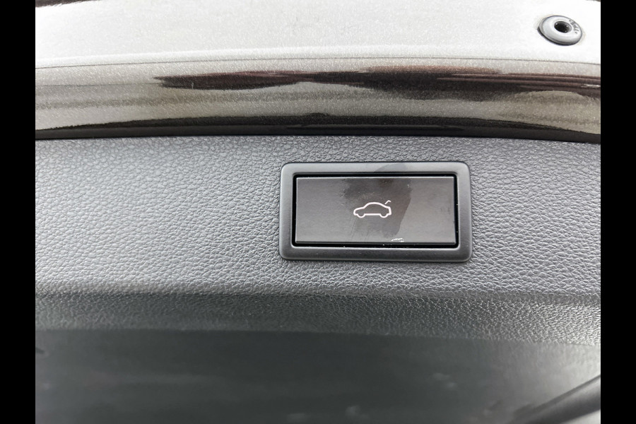 Škoda Kodiaq 1.5 TSI Ambition Business AANBIEDING!!! (NL-auto, Dealer OnderH, Trekhaak, Carplay, StoelV V+A, Navi, PDC, Crui, Etc)