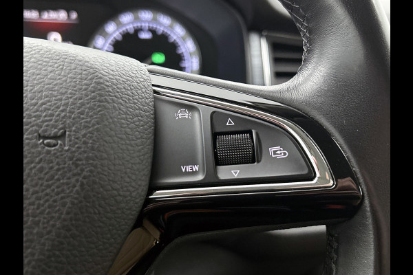 Škoda Kodiaq 1.5 TSI Ambition Business AANBIEDING!!! (NL-auto, Dealer OnderH, Trekhaak, Carplay, StoelV V+A, Navi, PDC, Crui, Etc)