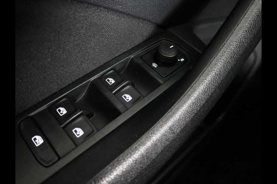 Škoda SCALA 1.0 TSI Ambition 110 pk | Navigatie via App | Parkeersensoren achter | LED koplampen | Apple Carplay/Android Auto |