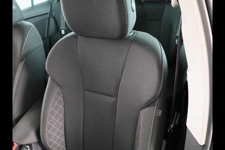 Škoda SCALA 1.0 TSI Ambition 110 pk | Navigatie via App | Parkeersensoren achter | LED koplampen | Apple Carplay/Android Auto |