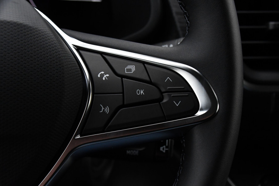 Renault Trafic 2.0 170 L2H1 DC Black Edition Extra Cruise, Camera, Carplay, LED, 170pk, Stoelverwarming, 2 x Schuifdeur, NAVI, Automaat, Clima, Uniek!