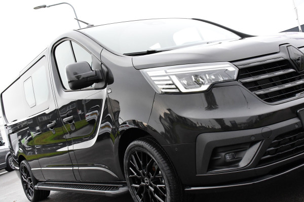 Renault Trafic 2.0 170 L2H1 DC Black Edition Extra Cruise, Camera, Carplay, LED, 170pk, Stoelverwarming, 2 x Schuifdeur, NAVI, Automaat, Clima, Uniek!
