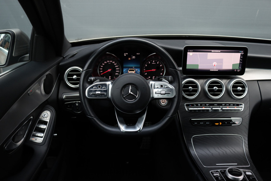 Mercedes-Benz C-Klasse 180 Business Solution AMG | Camera | Leder | High Performance LED | Stoelverwarming | 18'' inch | Inparkeerpakket |