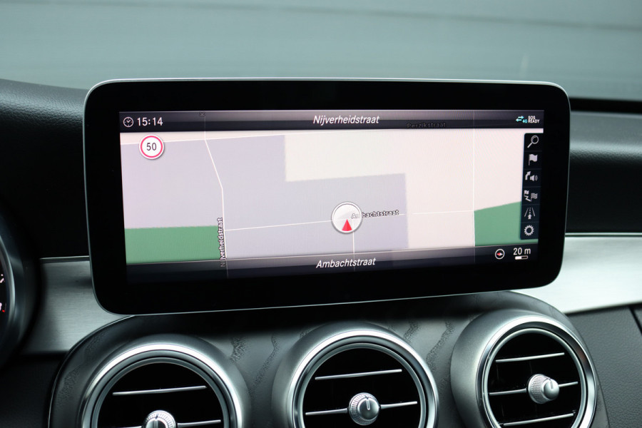 Mercedes-Benz C-Klasse 180 Business Solution AMG | Camera | Leder | High Performance LED | Stoelverwarming | 18'' inch | Inparkeerpakket |