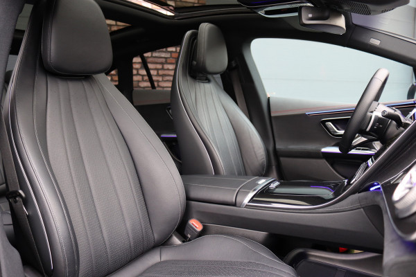 Mercedes-Benz EQE 350 Premium+ AMG Line 91 kWh | Airmatic | Achterasbesturing | Distronic+ | Burmester | Massage | Stoelventilatie | HUD | Digital light | Augmented Reality |