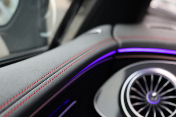 Mercedes-Benz EQE 350 Premium+ AMG Line 91 kWh | Airmatic | Achterasbesturing | Distronic+ | Burmester | Massage | Stoelventilatie | HUD | Digital light | Augmented Reality |