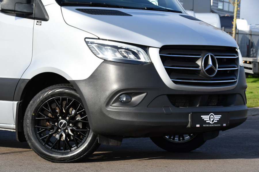 Mercedes-Benz Sprinter 319 1.9 CDI L2H2 RWD PB Edition Camera, Cruise, Carplay, 190pk, LED, 3500kg Trekhaak, Stoelverwarming, Multimedia, Uniek!