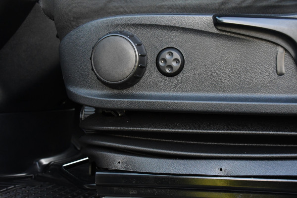 Mercedes-Benz Sprinter 319 1.9 CDI L2H2 RWD PB Edition Camera, Cruise, Carplay, 190pk, LED, 3500kg Trekhaak, Stoelverwarming, Multimedia, Uniek!