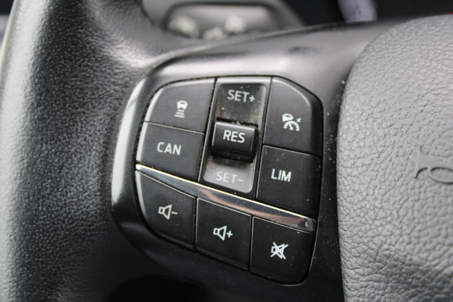 Ford Transit Custom 320 2.0 TDCI L1H1 Tourneo 170pk - Automaat - Leder - ACC - 1+1 stoelopstelling - Bi-Xenon -Stoelverwarming - Rijklaar