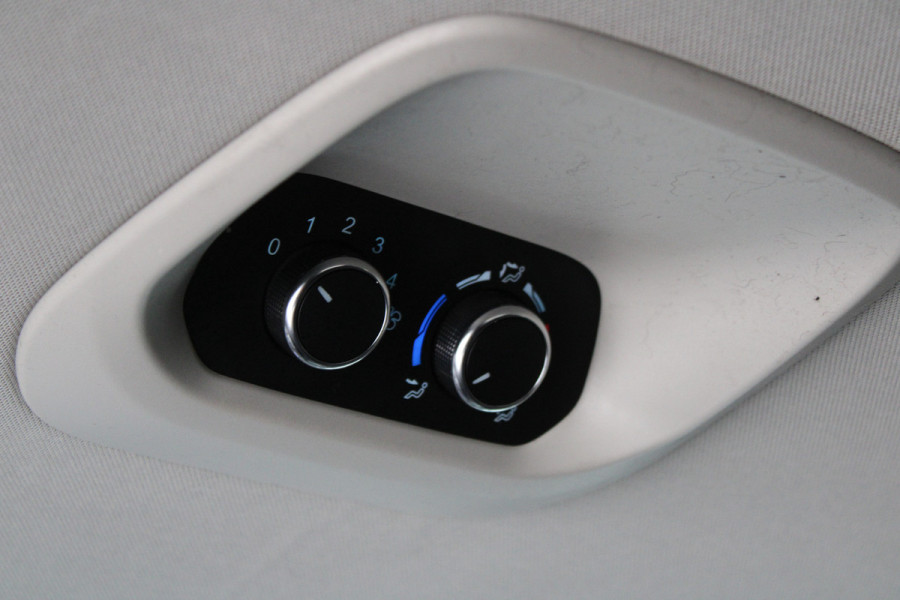 Ford Transit Custom 320 2.0 TDCI L1H1 Tourneo 170pk - Automaat - Leder - ACC - 1+1 stoelopstelling - Bi-Xenon -Stoelverwarming - Rijklaar