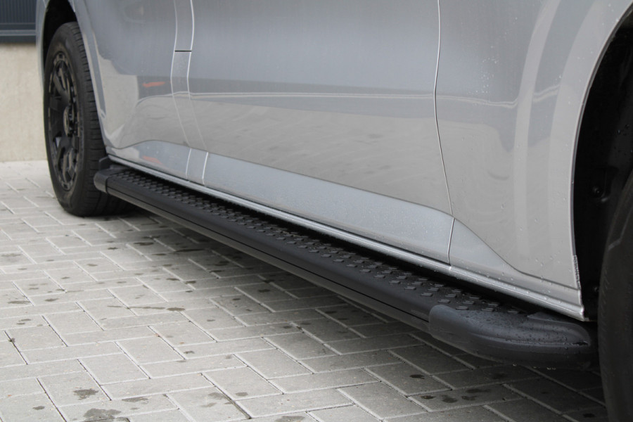 Ford Transit Custom 320 2.0 TDCI L2H1 Limited 170pk - 5 jaar Garantie - 2x Schuif - Stoel/Stuurverwarming - ACC - Sidebars - AGR Stoel - Opvouwbare